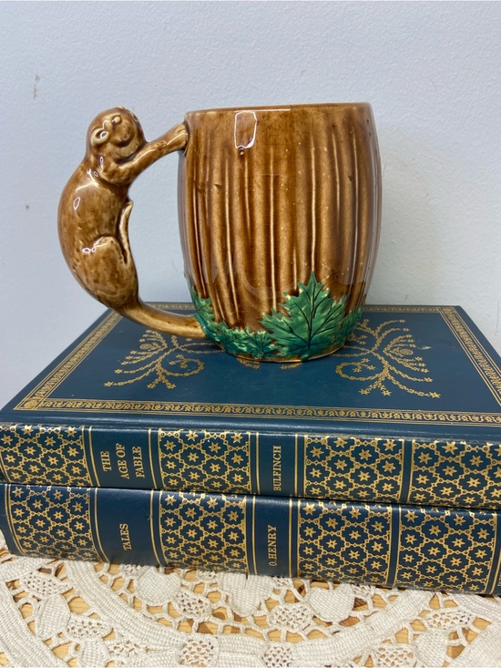 Other - Vintage Ceramic Beaver Handle Mug Hand Painted Leaves 1950's Shafford Japan